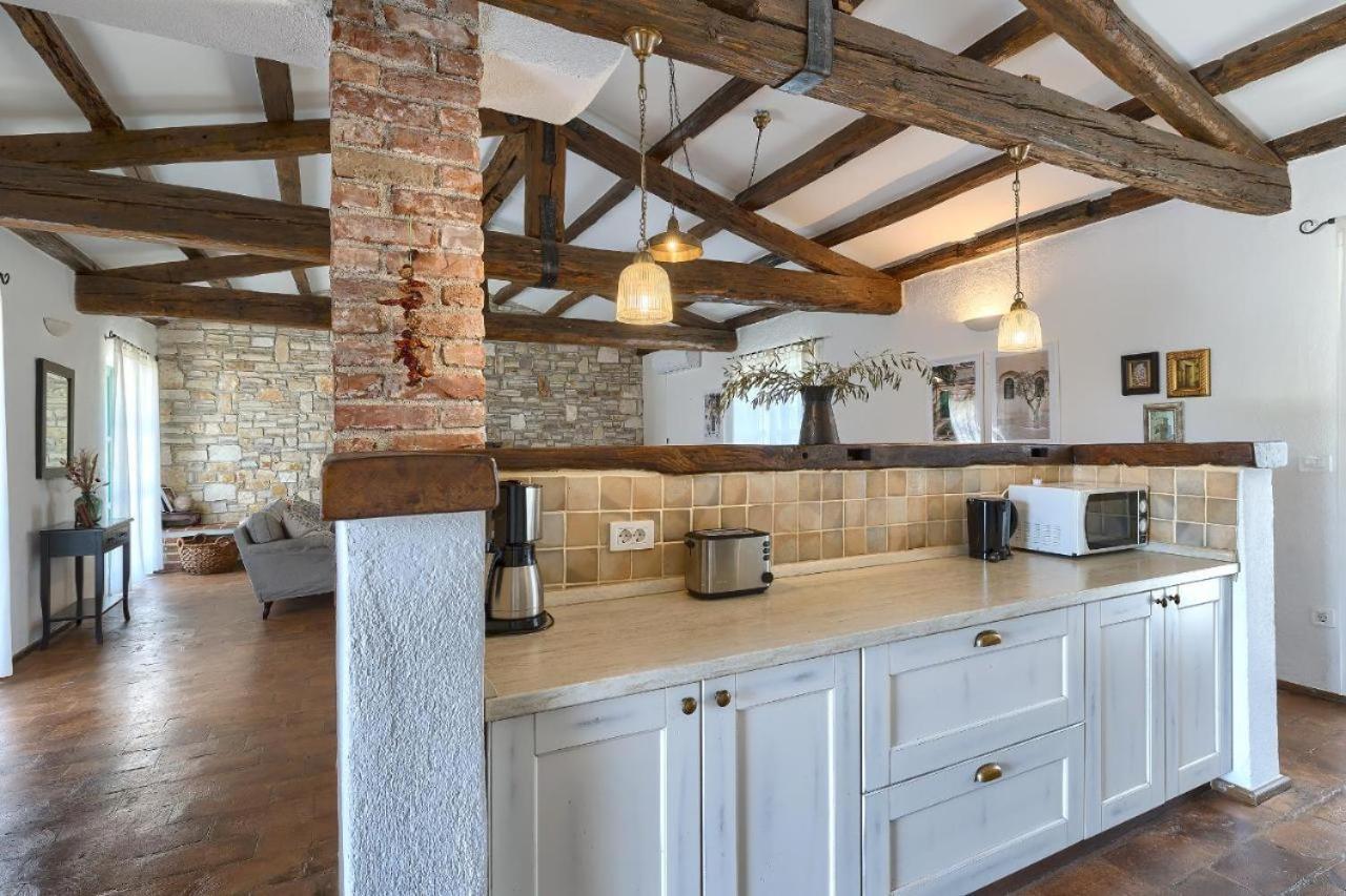 Villa Leopoldo By Istrian Country Barat (Porec)