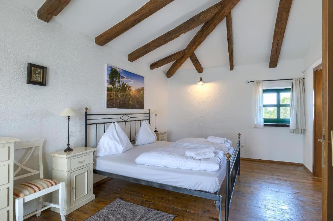 Leopoldo By Istrian Country Villa Barat (Porec)