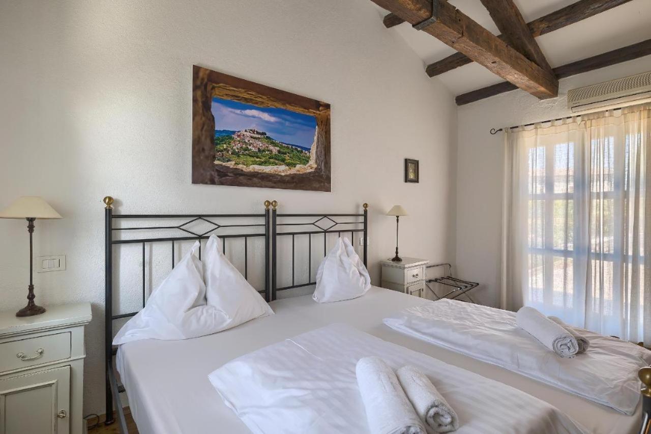 Leopoldo By Istrian Country Villa *