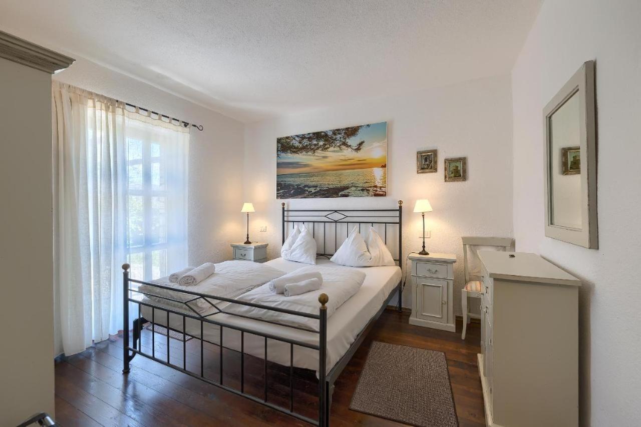 Leopoldo By Istrian Country Villa Barat (Porec)