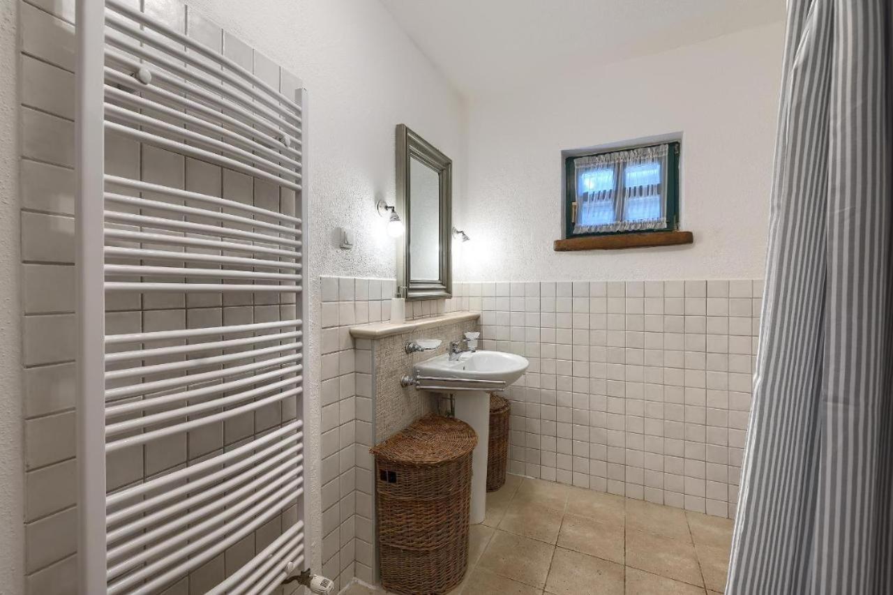 Leopoldo By Istrian Country Villa Barat (Porec)